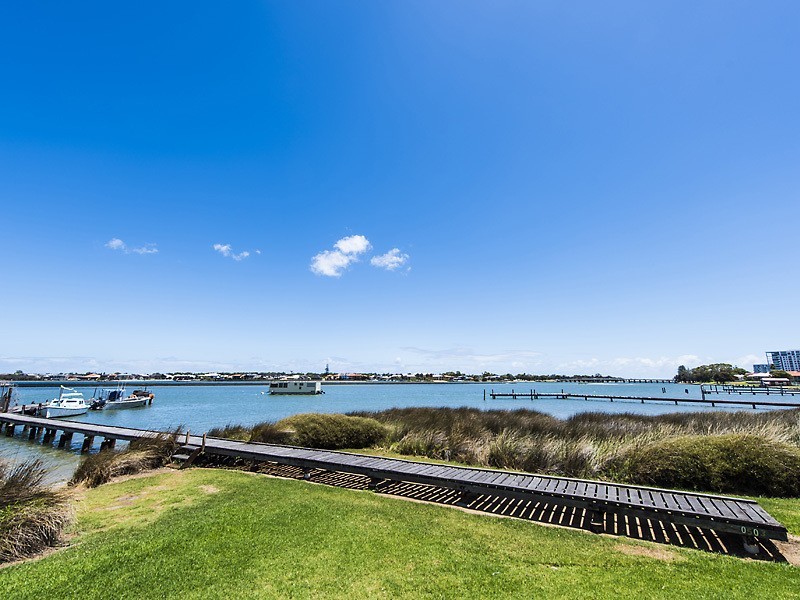 8B Mill Place, Dudley Park WA 6210