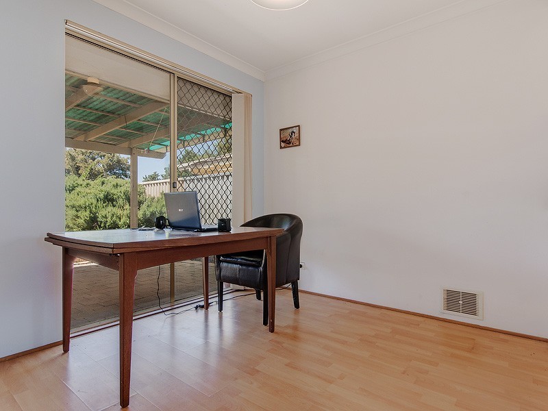 18/96 Simpson Avenue, Rockingham WA 6168