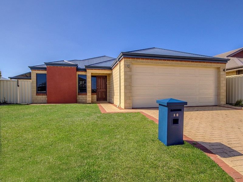 10 Lord Hobart Drive, Madora Bay WA 6210