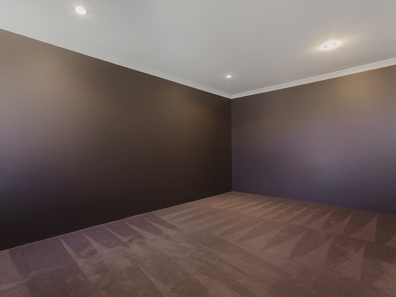 10 Lord Hobart Drive, Madora Bay WA 6210