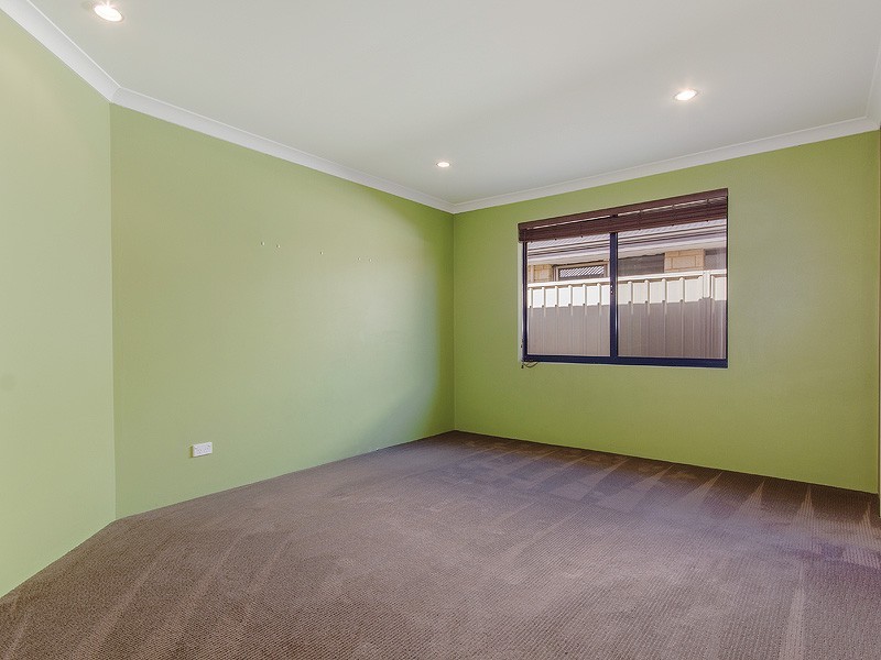 10 Lord Hobart Drive, Madora Bay WA 6210