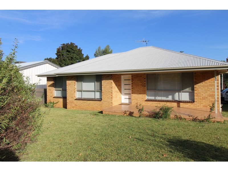 47 Ross Crescent, Griffith NSW 2680