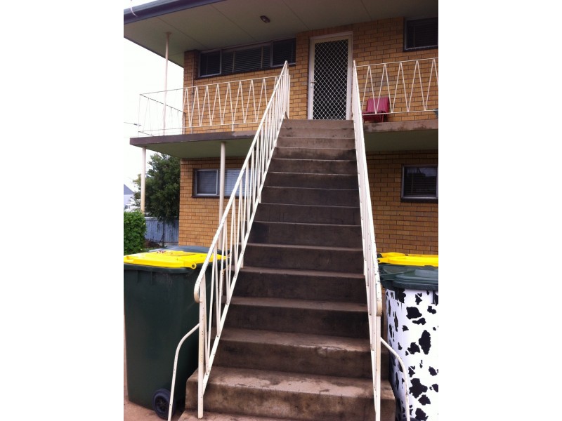 5/12 Wayeela, Griffith NSW 2680