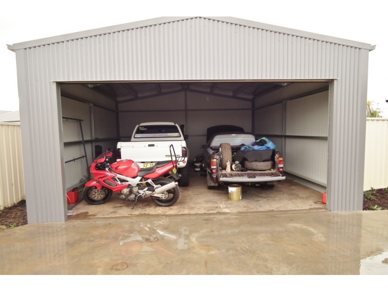 33B Franco Drive, Griffith NSW 2680