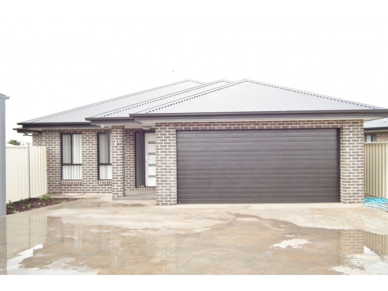 33B Franco Drive, Griffith NSW 2680