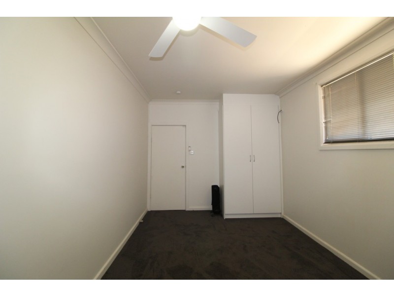 12 Kidman Way, Hanwood NSW 2680