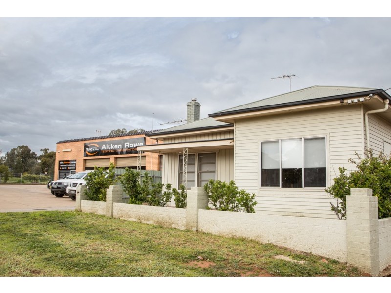 60 Benerembah Street, Griffith NSW 2680