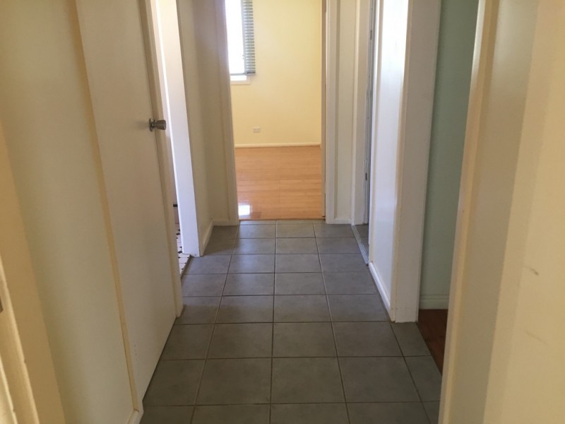 24 Napier Street, Goolgowi NSW 2652