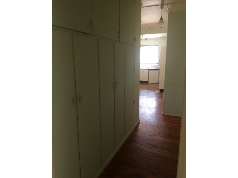 24 Napier Street, Goolgowi NSW 2652