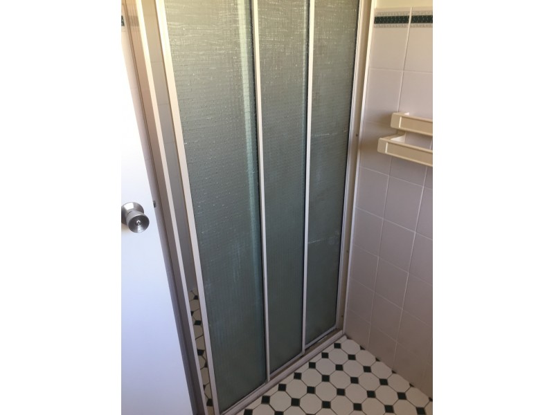 24 Napier Street, Goolgowi NSW 2652