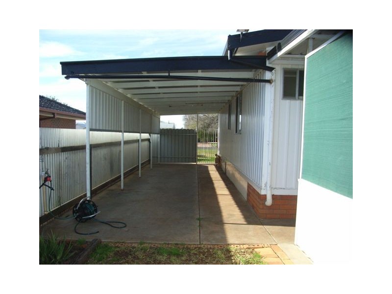 37 Leaver Street, Yenda NSW 2681