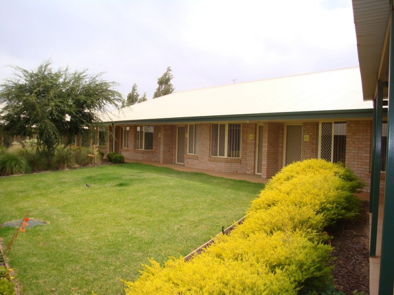 115 Clifton Boulevarde, Griffith NSW 2680