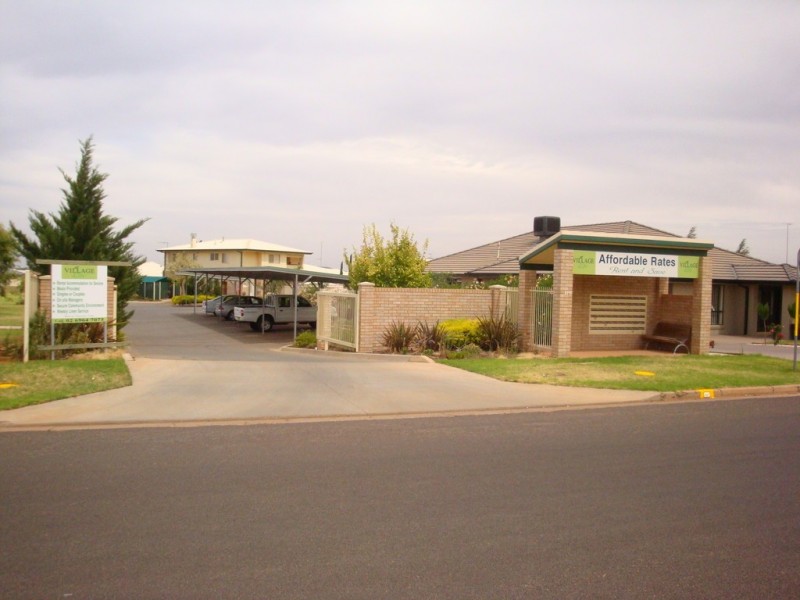 115 Clifton Boulevarde, Griffith NSW 2680