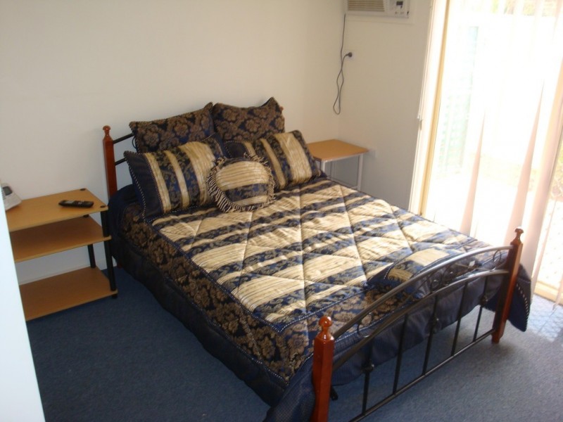 115 Clifton Boulevarde, Griffith NSW 2680