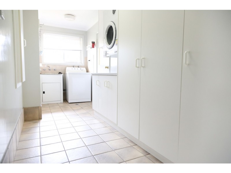 86 Ross Crescent, Griffith NSW 2680