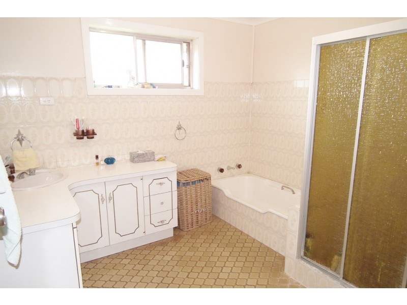 1355 Rodgers Road, Yenda NSW 2681