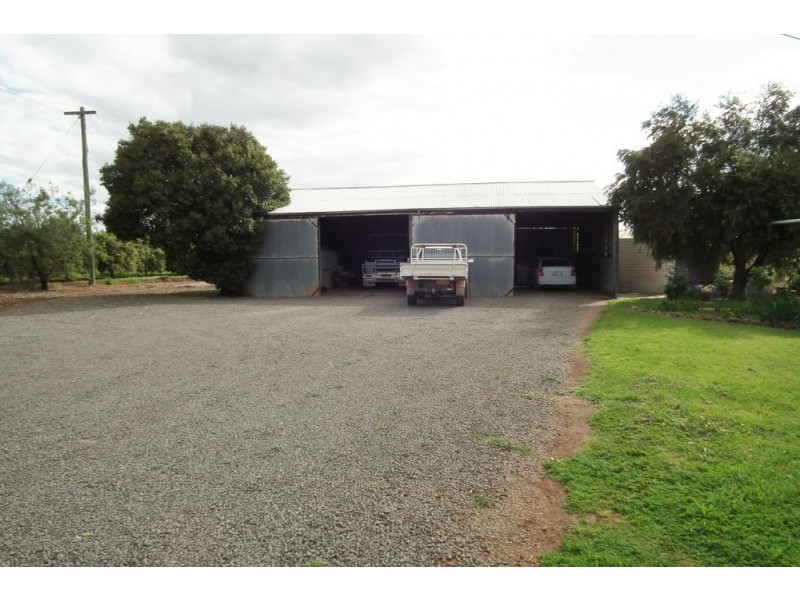 1355 Rodgers Road, Yenda NSW 2681