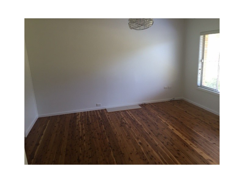 32 Langley Crescent, Griffith NSW 2680