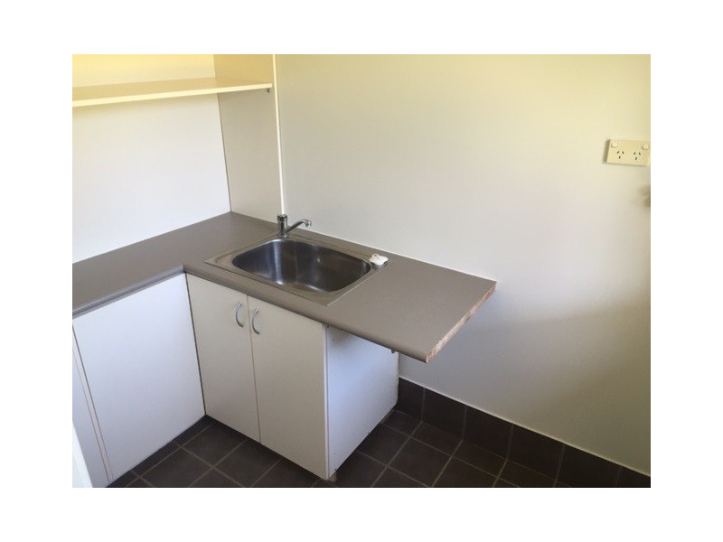 32 Langley Crescent, Griffith NSW 2680