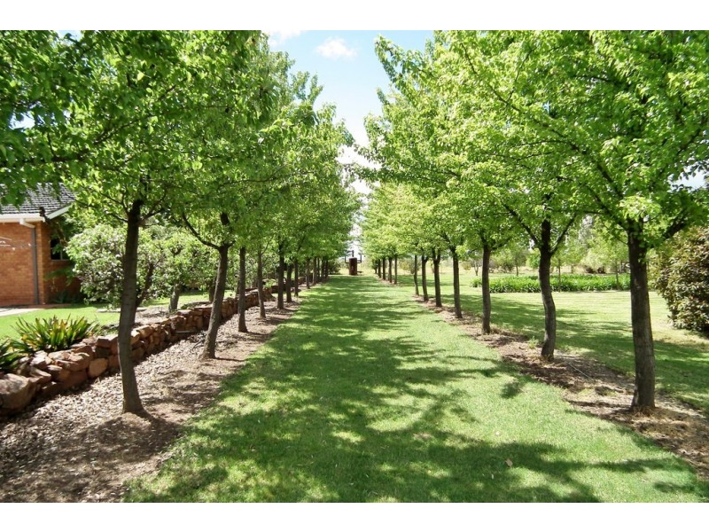 75B Wincey Road, Hanwood NSW 2680