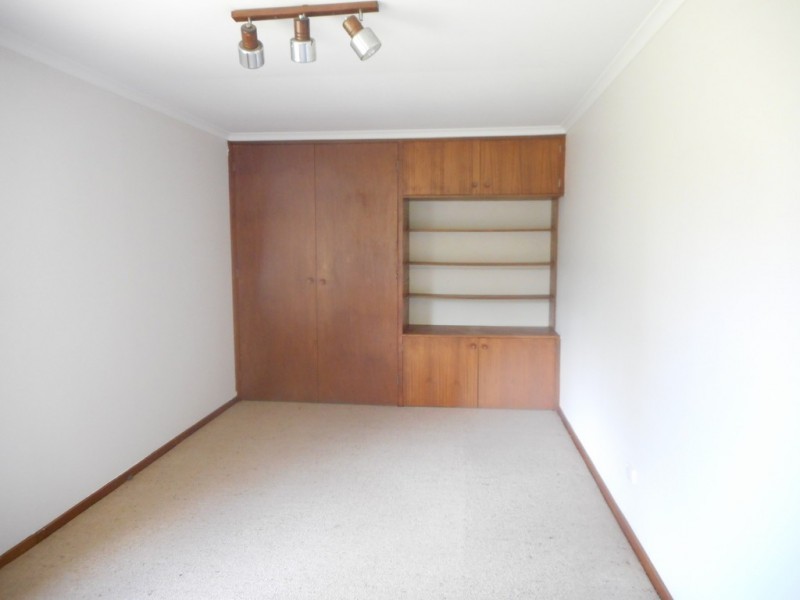 13 Florence Street, Hillston NSW 2675