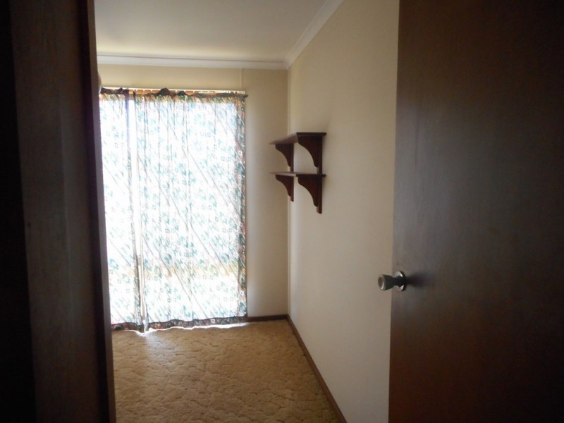 13 Florence Street, Hillston NSW 2675