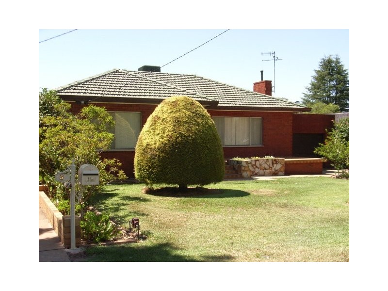 3 MURPHY CRESCENT, Griffith NSW 2680