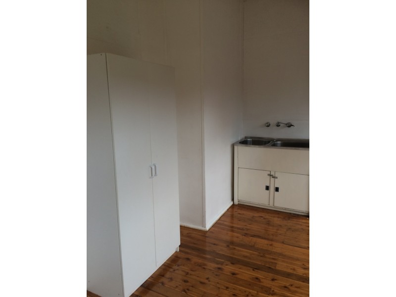 6 Binguie Street, Griffith NSW 2680
