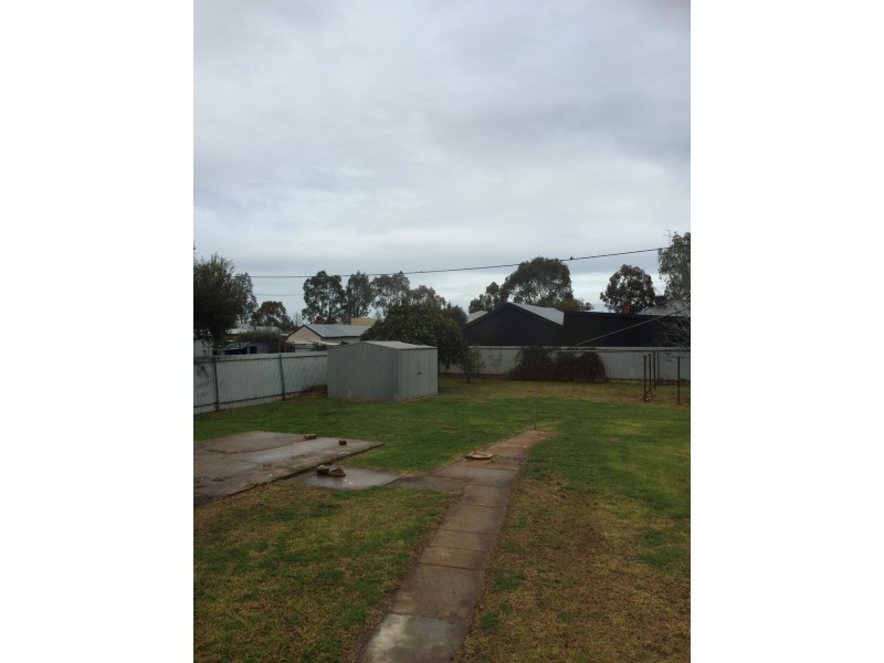 6 Binguie Street, Griffith NSW 2680