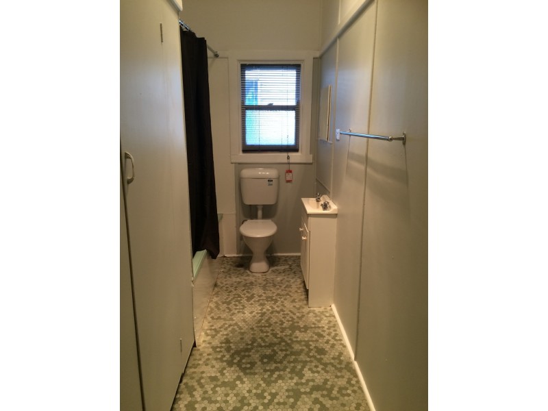 6 Binguie Street, Griffith NSW 2680