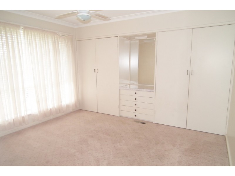 32 Blumer Avenue, Griffith NSW 2680