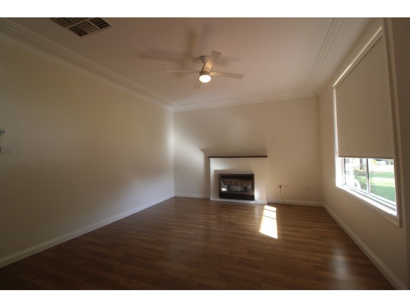 31 Curtin Street, Griffith NSW 2680