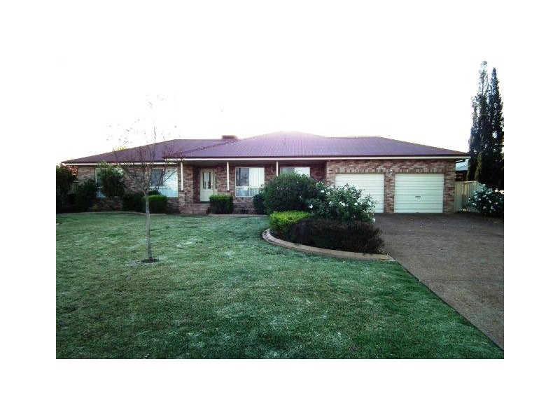 122 Clifton Boulevard, Griffith NSW 2680