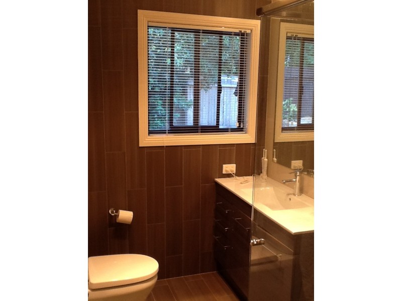 16 Maegraith Place, Lake Wyangan NSW 2680