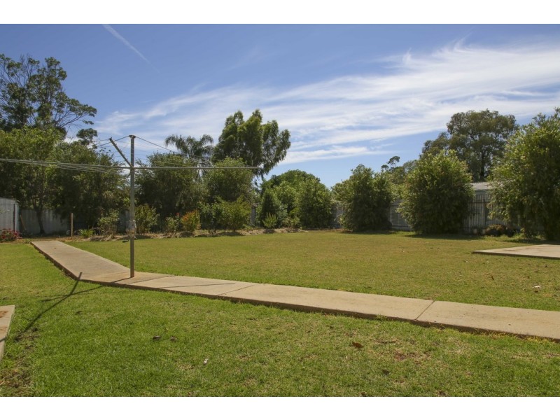 19 Henry Street, Yenda NSW 2681