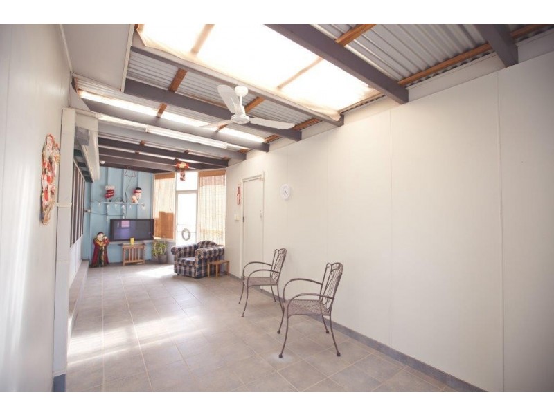 15 Kooba Street, Griffith NSW 2680