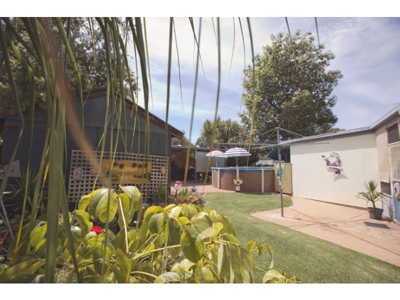 15 Kooba Street, Griffith NSW 2680