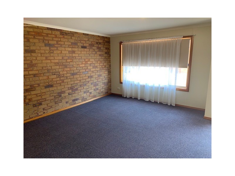 3/10-12 Rose Street, Hillston NSW 2675