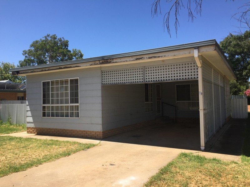 79 Erskine Road, Griffith NSW 2680