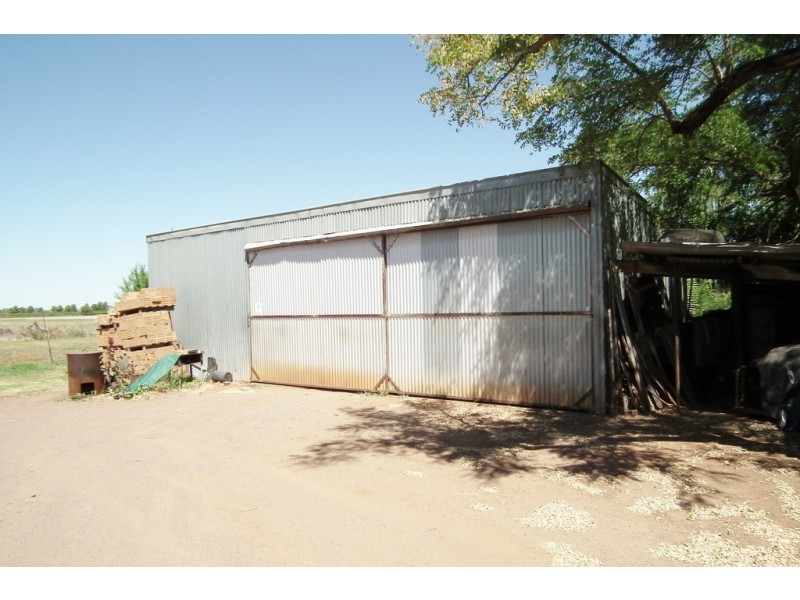 910 Stafford Road, Griffith NSW 2680