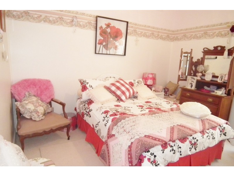 12 Edmondson Avenue, Griffith NSW 2680