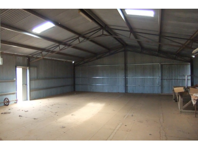 “Wilga” McKinley Road, Hillston NSW 2675
