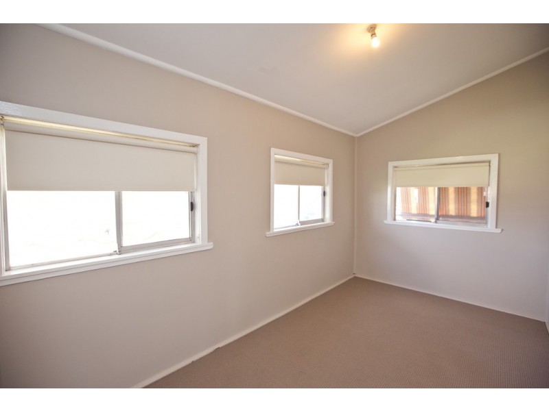 37 Merrigal Street, Griffith NSW 2680