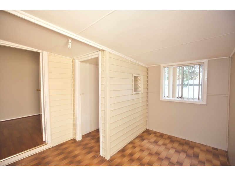 37 Merrigal Street, Griffith NSW 2680