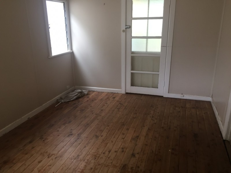 5 Florence Street, Hillston NSW 2675