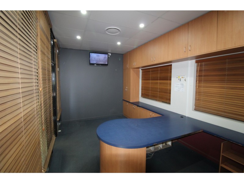 120 Wakaden Street, Griffith NSW 2680
