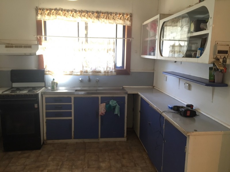 40 Byron Street, Hillston NSW 2675