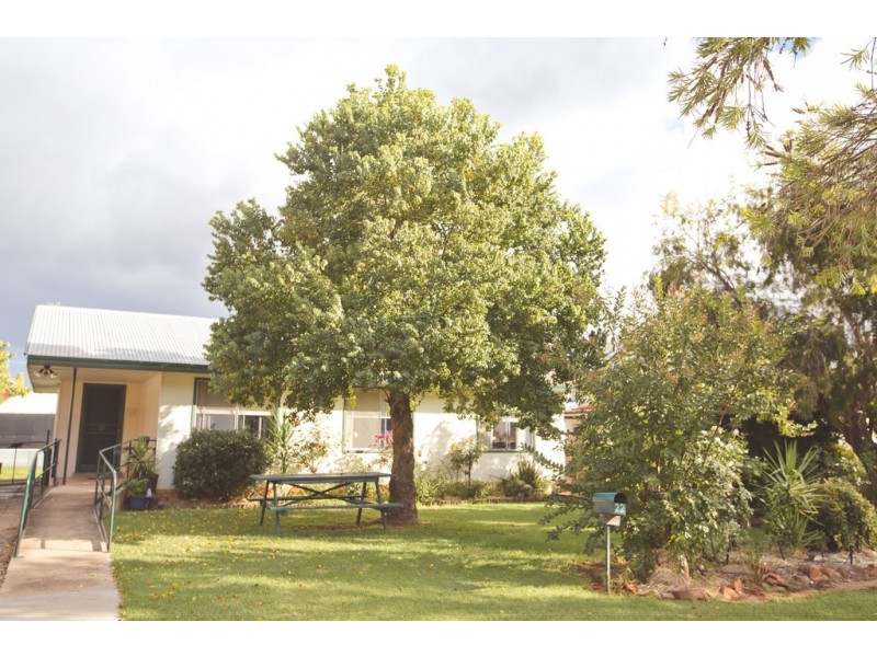 22 Griffin Avenue, Griffith NSW 2680