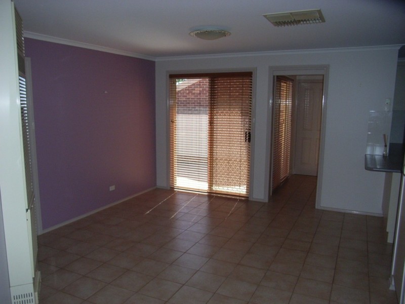 1/15 Robertson Street, Griffith NSW 2680