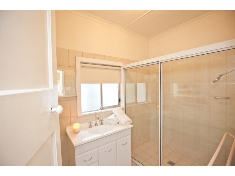 37 MERRIGAL STREET, Griffith NSW 2680